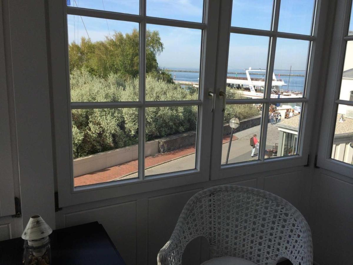 Ferienwohnung Vormann Jantzen, direkt am Leuchtturm Rostock Exterior foto